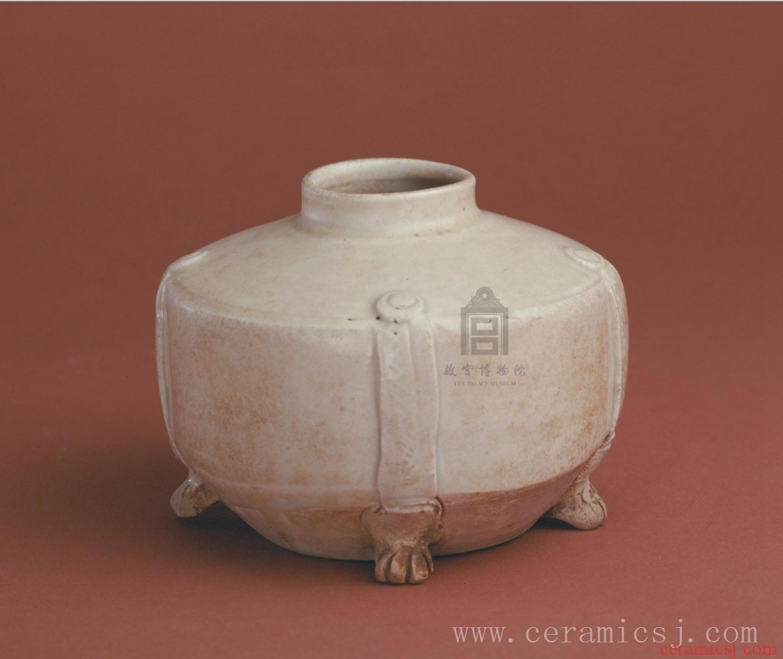 Kiln: Yue kiln  Period: Tang dynasty (618-907)  Date: undated 