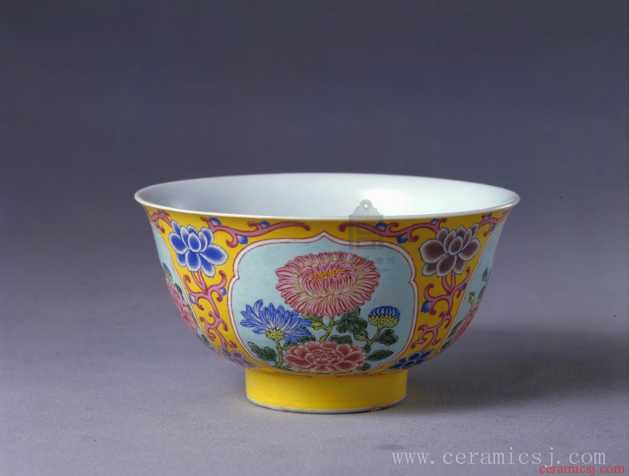 Period: Kangxi Period of Qing Dynasty 