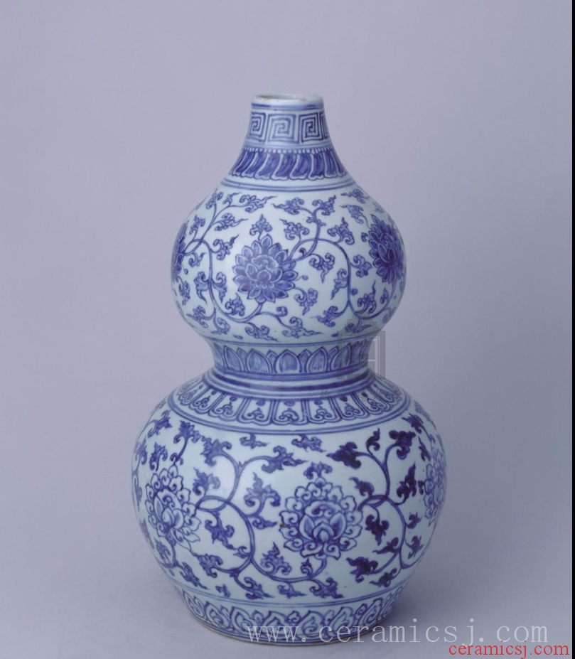 Period: Chenghua reign (1465-1487), Ming dynasty (1368-1644)  Date: undated 
