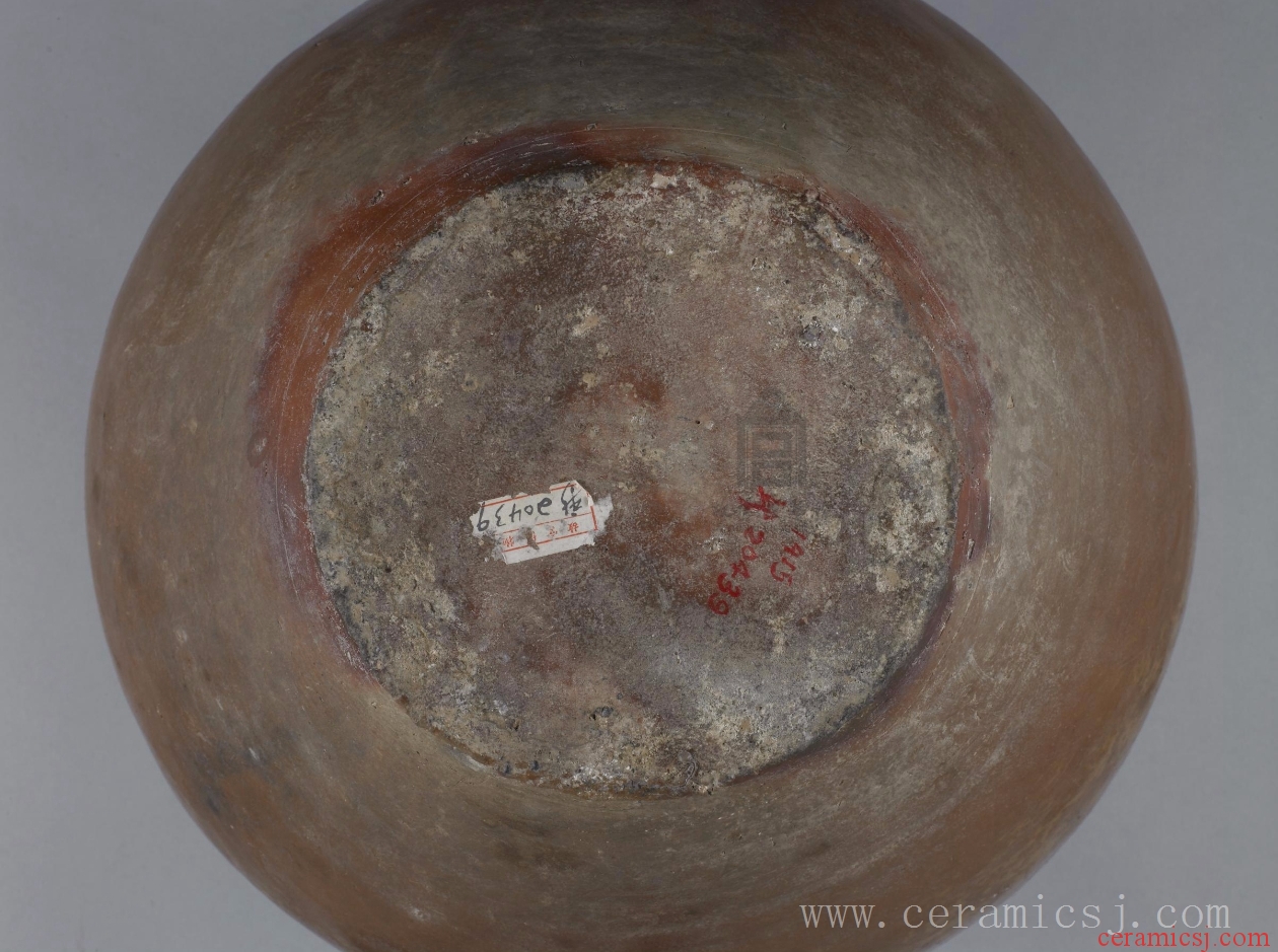 Period: Western Han dynasty (206 BCE – 8 CE)  Glazetype: proto-porcelain  Date: undated 