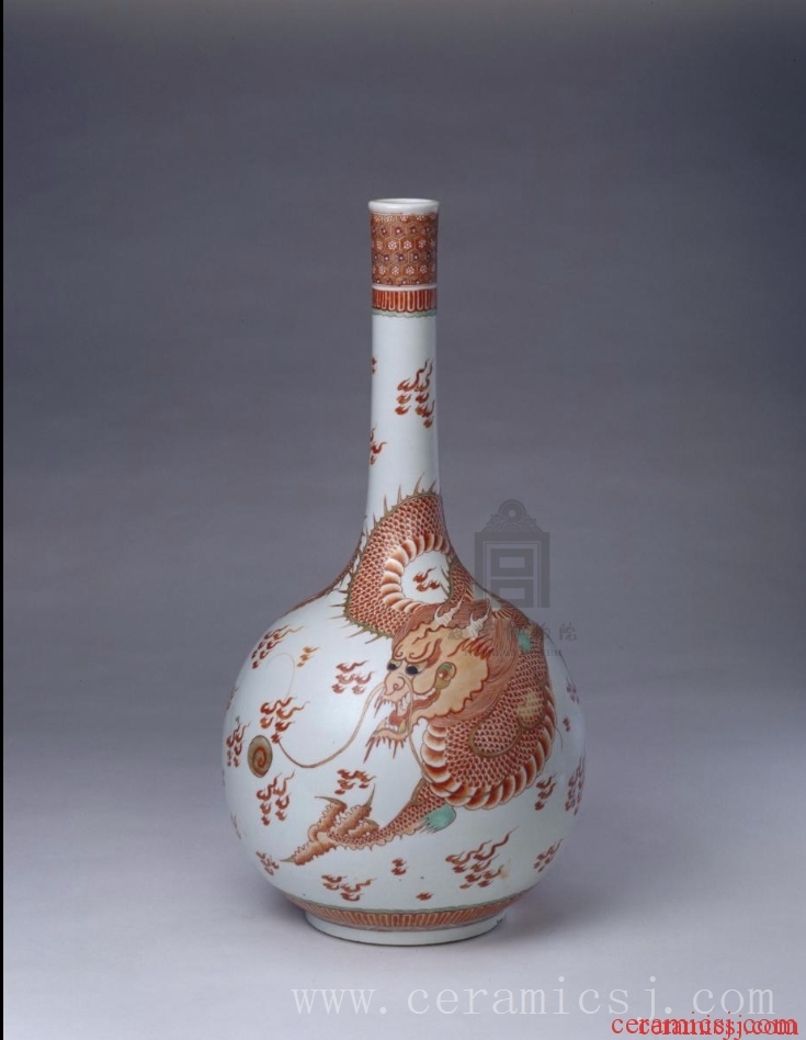 Period: Kangxi reign (1662-1722), Qing dynasty (1644-1911) 