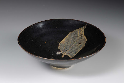TEA BOWL, Tenmoku glaze with leaf design
/Important Cultural Property of Japan - unknown