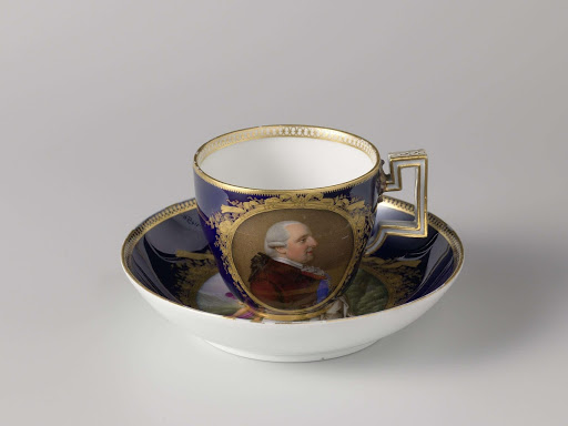 Cup and saucer with the portraits of Count Camillo Marcolini and Baroness Maria Anna O'Kelly - Meissener Porzellan Manufaktur