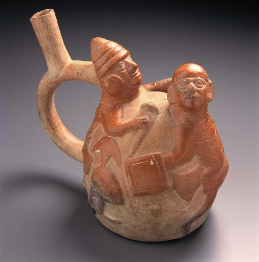 Sculptural ceramic ceremonial vessel that represents a combat scene ML001736 - Moche style