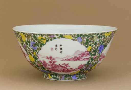 Bowl with landscapes