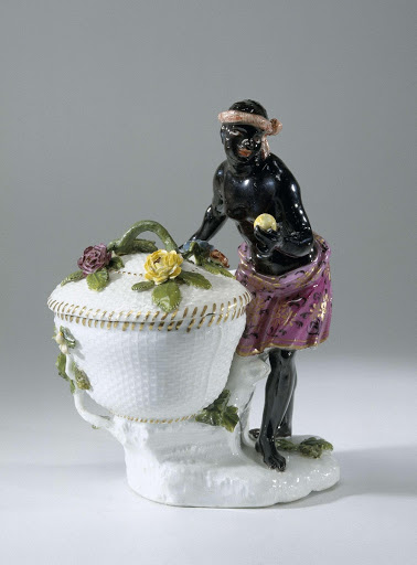 Suikerpot in de vorm van een vrouw bij een mand - Meissener Porzellan Manufaktur, Johann Friedrich Eberlein, Johann Joachim K_ndler