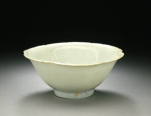 Bowl (Wan) in the Form of a Plum Blossom - Unknown