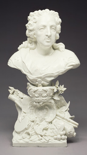 Bust of Louis XV - Mennecy Porcelain Manufactory