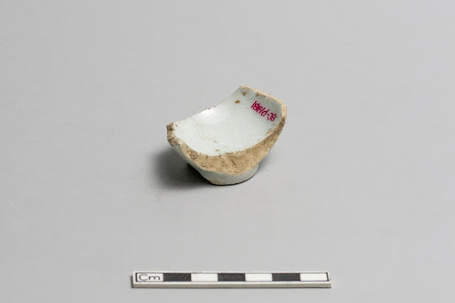 Fluted small sake cup, base fragment