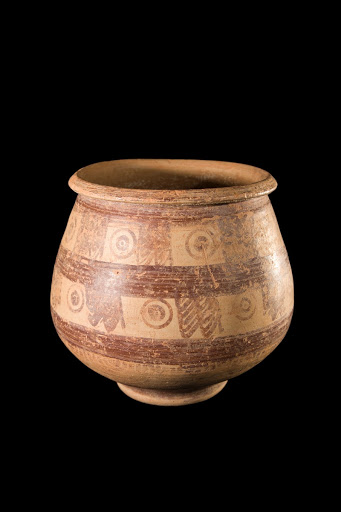 Ceramic urn - Unknown