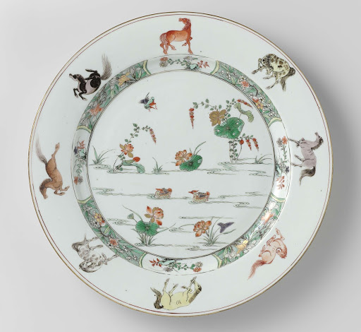Dish with a pond, horses and flower sprays - Anonymous