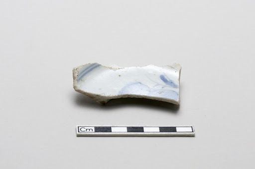 Base sherd (plate or bowl?)