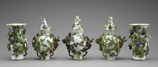 Set of jars and vases - Meissen Porcelain Manufactory