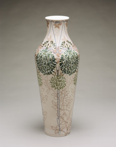 Mistletoe Vase - Leonard Gebleux