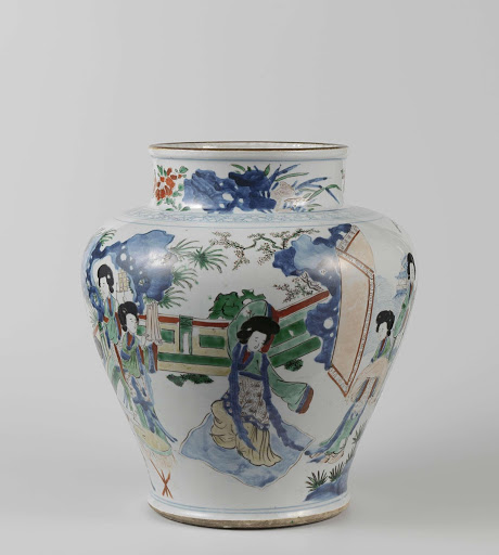Grote polychrome balusterpot met musicerende dames - Anonymous