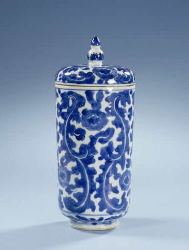 Covered cylindrical beaker with leaf-motif - Anonymous