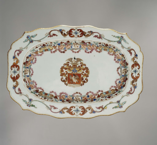 Rectangular dish with the arms of the Falck family - Anonymous