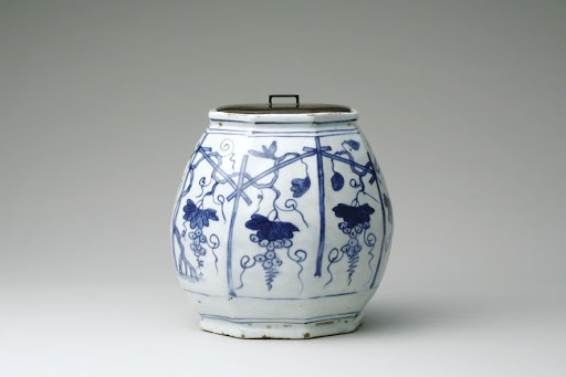 Water Jar, Design of Grapevine Trellis in Underglaze Blue; Kosometsuke Type - Unknown