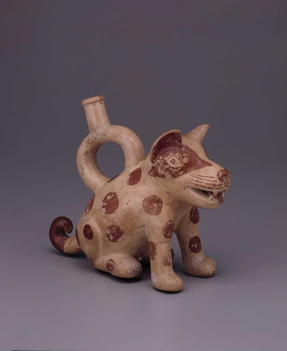 Sculptural ceramic ceremonial vessel that represents a dog ML008085 - Moche style