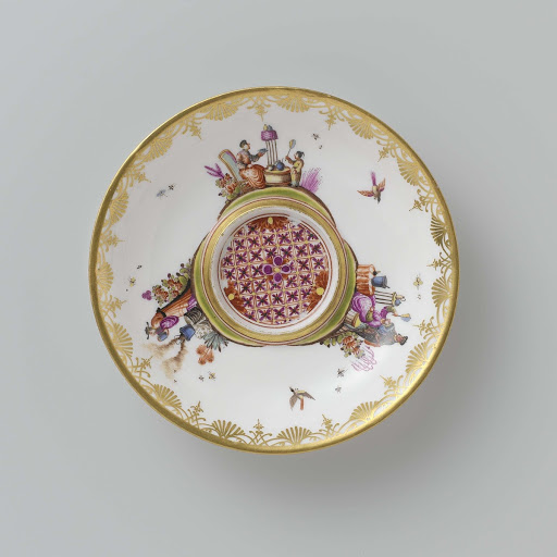 Cup and saucer (trembleuse) - Meissener Porzellan Manufaktur