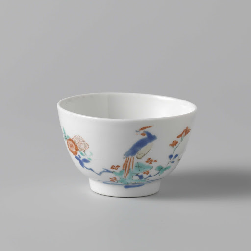 Cup with hoo birds - Anonymous