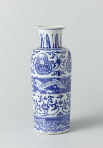 Vase with dragons and lotus and flower scrolls - Anonymous