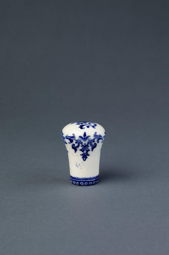 Cane handle - Saint-Cloud porcelain factory