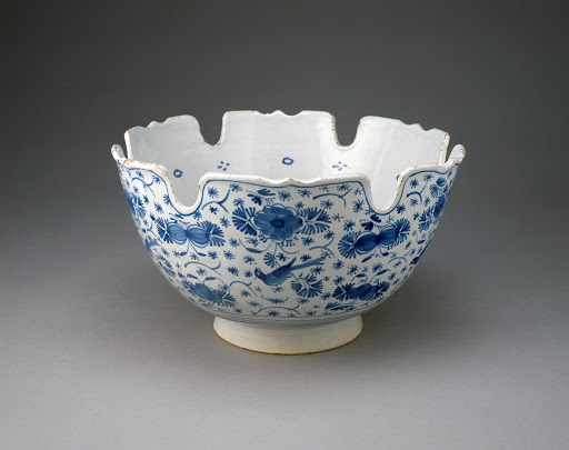 Monteith Bowl - English