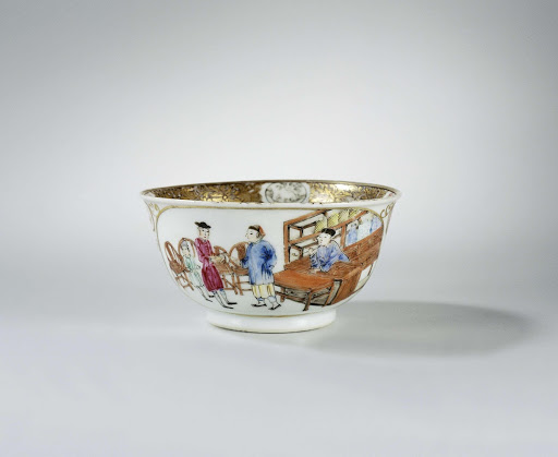 Bell-shaped cup with Europeans in a Chinese shop - Anonymous