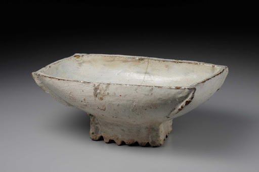 RITUAL VESSEL "FU", Buncheong ware with overall slip-coating (kohiki) - unknown