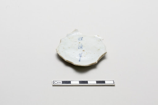 Base sherd of a small plate