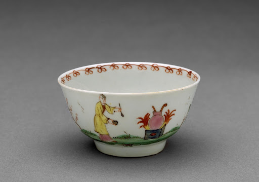 Tea Bowl - Possibly Lowestoft Porcelain