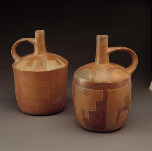 Ceramic ceremonial vessel with stepped designs (left) ML010417 - Salinar style