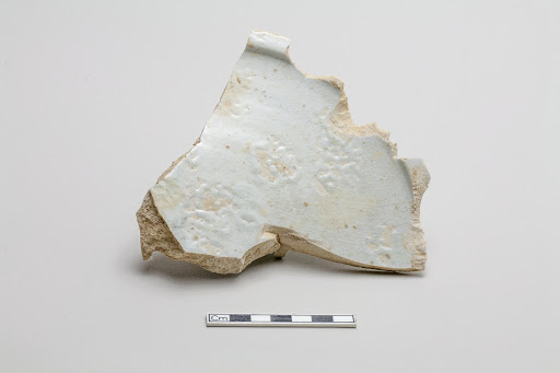 Large shallow dish with flattened rim, fragment