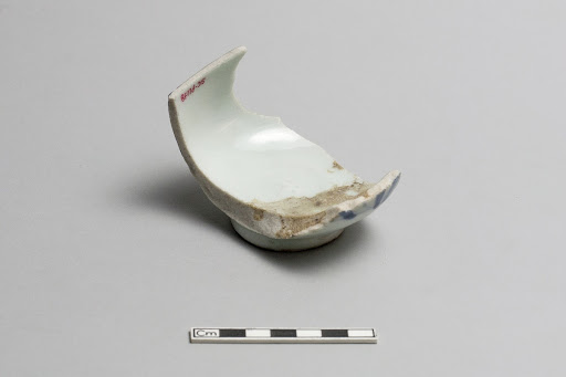 Small bowl, fragment