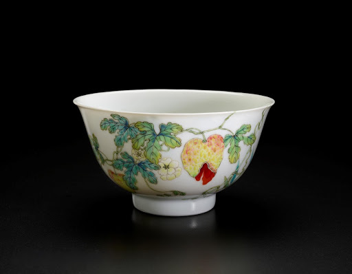 "Famille rose" Bowl - Chinese