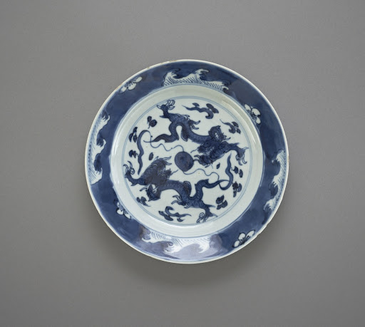 Dish with dragon design, one of a pair with F1992.5