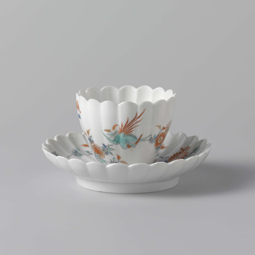 Ribbed cup and saucer with flowers and birds - Anonymous