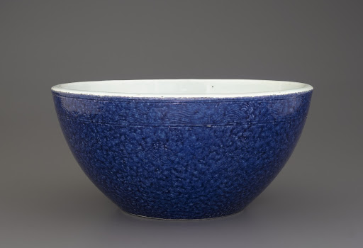 Bowl with thick walls