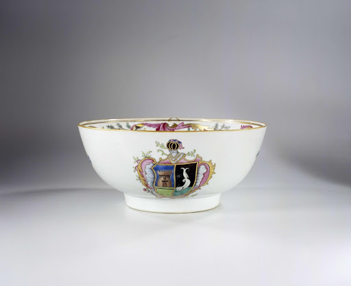 Bowl with the arms of the Domburg family - Anonymous