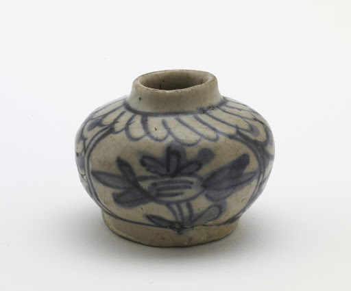 Zhangzhou ware jar