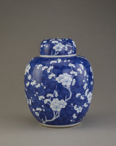 Ginger jar with cover, one of a pair with F1995.3.2 a-b