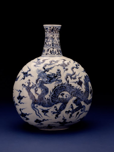 Flask painted in underglaze blue with dragons - Anonymous