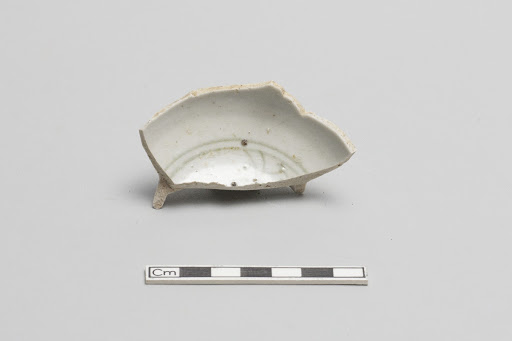 Small bowl, fragment of base