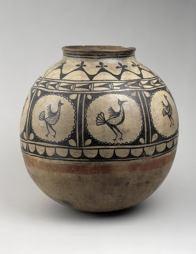 Storage Jar (olla) with Birds in Frames - Cóchiti