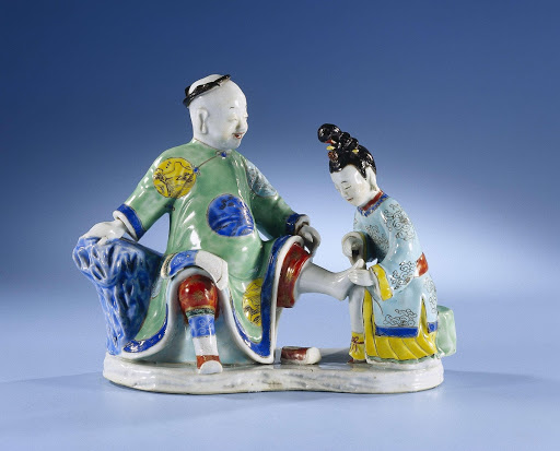 Figure of a Chinese couple - Anonymous