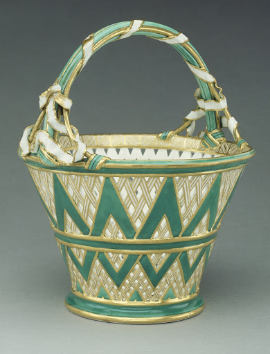 Basket (panier, deuxième grandeur) - Sèvres Manufactory