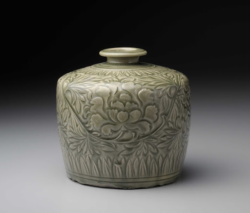 BOTTLE, Celadon with carved design of peony scrolls
/Important Cultural Property of Japan - unknown