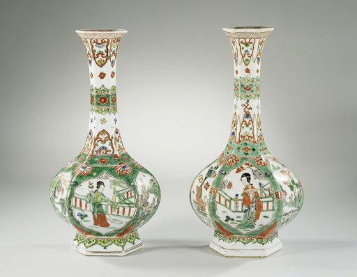 Hexagonal vase with figures, landscapes and precious objects in panel decoration - Anonymous