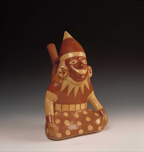 Sculptural ceramic ceremonial vessel that represents a warrior-lord ML040401 - Moche style